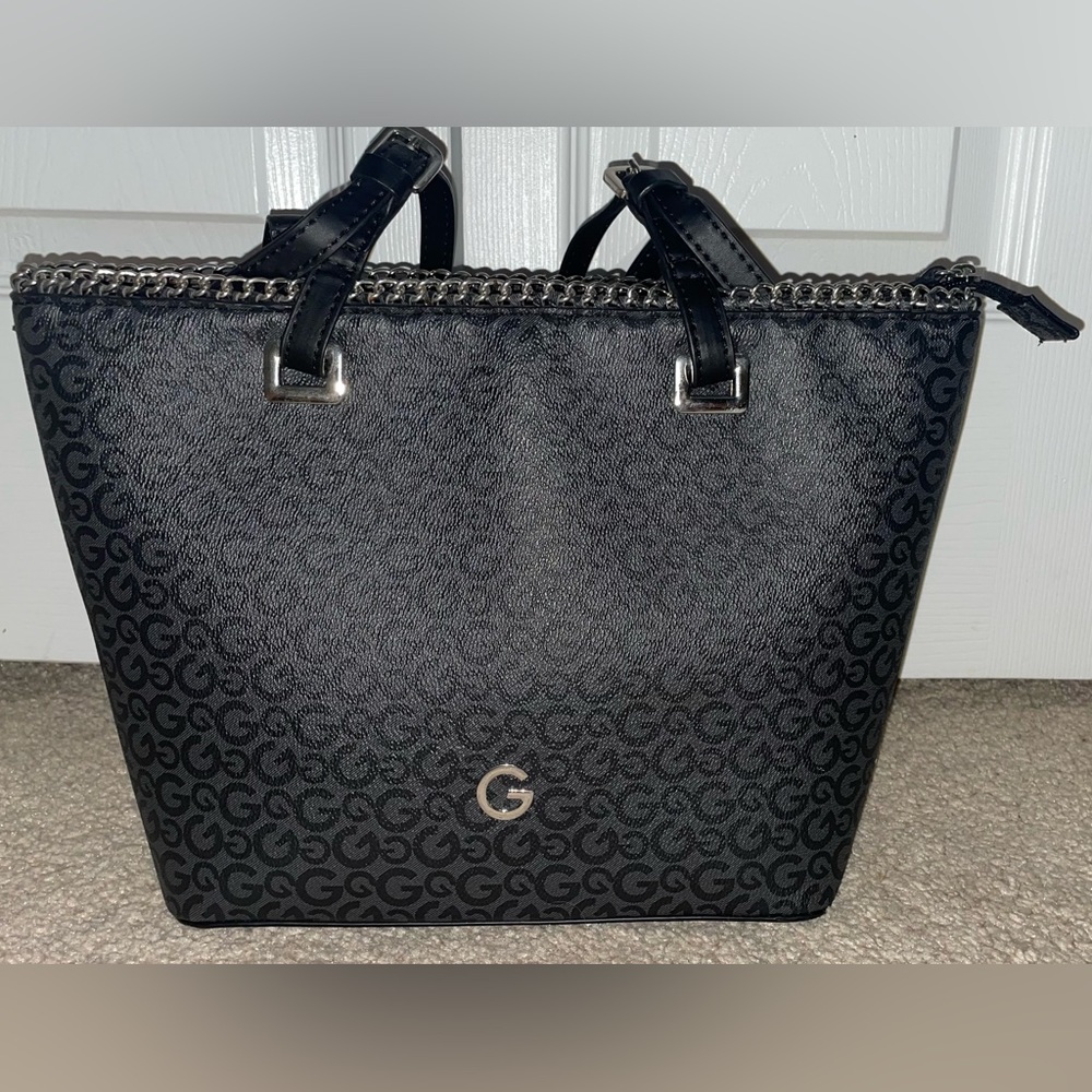 Black Leather Guess Purse NEW